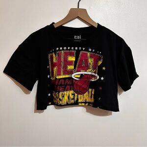 ULTRA GAME NBA MIAMI HEAT WOMEN'S CROP TOP .SIZE SMALL.GOOD CONDITION.